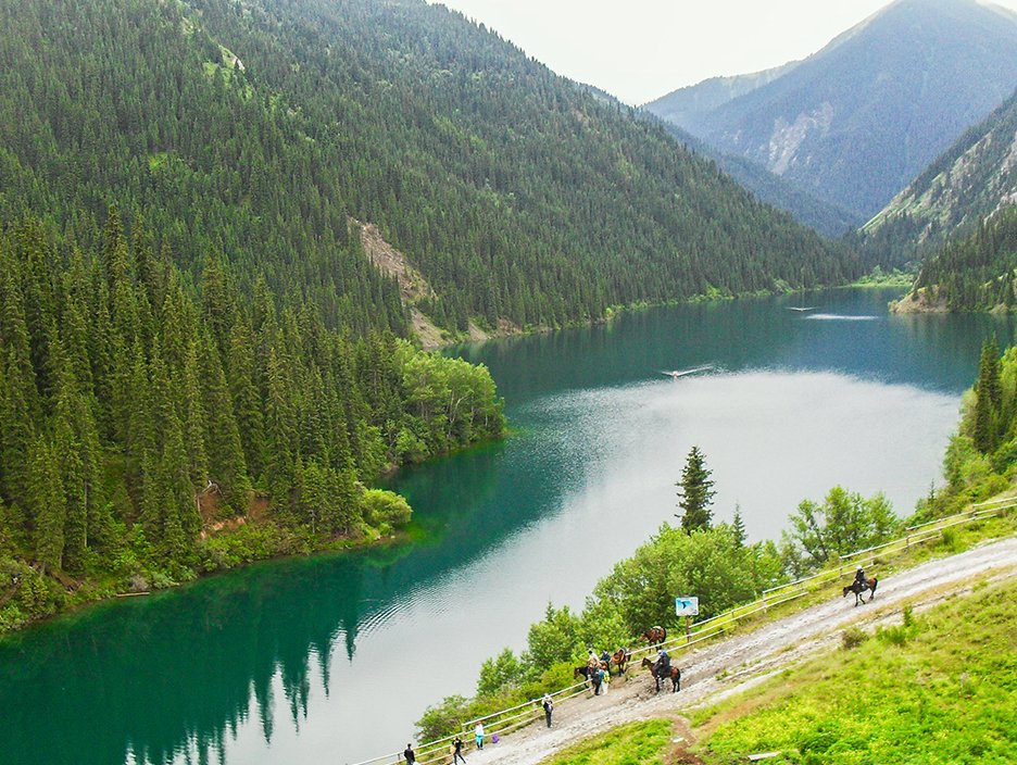 Trekking